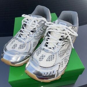 Silver Bottega Venetta Orbits Size 9.5